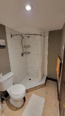 Basment Unit in a Townhouse is Chedocke - Photo 10