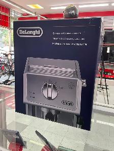 Machine à café DēLonghi