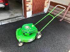 Tondeuse Lawn-Boy pour bricoleur ou pièce - Photo 3