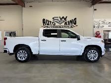 2021 Chevrolet Silverado 1500 Custom / Crew / 4x4 / New Motor- T