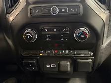 2021 Chevrolet Silverado 1500 Custom / Crew / 4x4 / New Motor- T - Photo 13