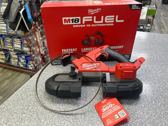 Milwaukee 2829 18V Fuel Brushless Band Sae New