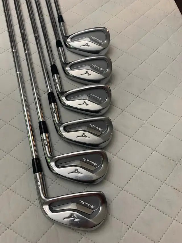 MIZUNO PRO 243 GOLF CLUB IRONS SET 5-PW