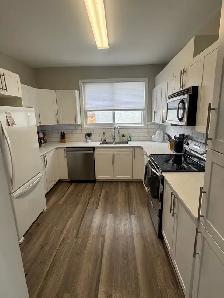 Furnished 2 bed 2 bath home avail OCT 1/26