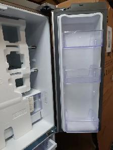 Samsung '30' Stainless Steel French Door Fridge on Sale‼️ - Photo 7