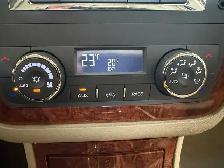2006 Cadillac DTS DTS / Low K / 0 Accident / 1 Owner / Original - Photo 22
