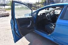 2012 Ford Fiesta SE Hatchback - Photo 6