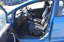 2012 Ford Fiesta SE Hatchback - Photo 8