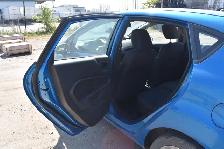 2012 Ford Fiesta SE Hatchback - Photo 14