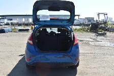 2012 Ford Fiesta SE Hatchback - Photo 17