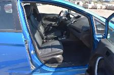 2012 Ford Fiesta SE Hatchback - Photo 22