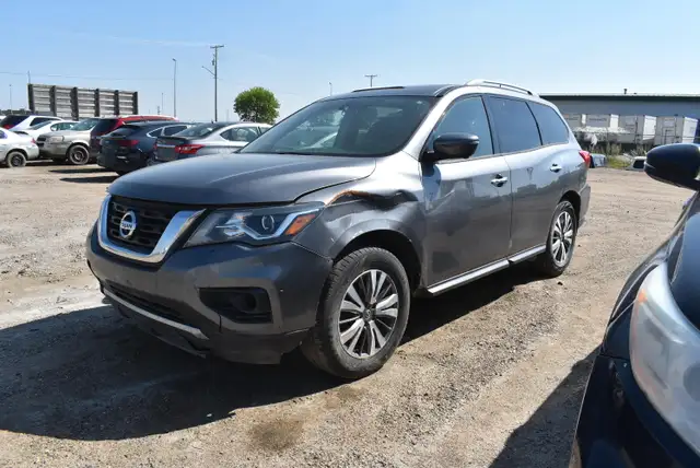 2018 Nissan Pathfinder SL 4WD