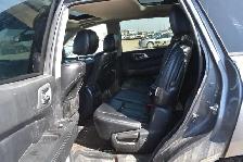 2018 Nissan Pathfinder SL 4WD - Photo 17
