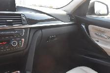 2013 BMW 3-Series 320i xDrive - Photo 13