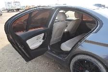 2013 BMW 3-Series 320i xDrive - Photo 16