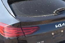 2022 Kia Forte 5-Door EX - Photo 24