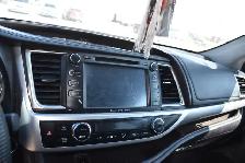 2016 Toyota Highlander XLE AWD V6 - Photo 10