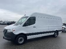 2022 Mercedes-Benz Sprinter Cargo Van Sprinter 2500 Cargo Van 2. - Photo 4