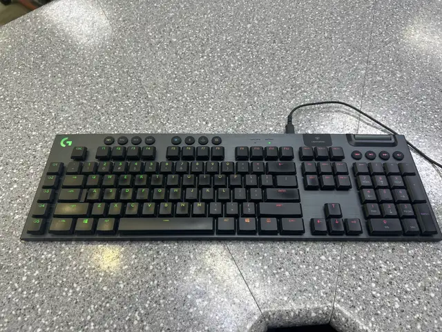 Logitech G915 LightSpeed Mechanical Keyboard