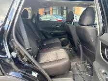 2018 Nissan Rogue SV AWD 2.5L Carfax Clean Low Mileage Certified - Photo 14