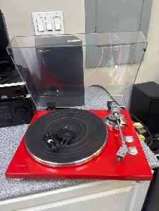 TEAC TN-300 Belt Drive USB Turntable