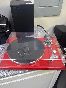 TEAC TN-300 Belt Drive USB Turntable - Photo 2