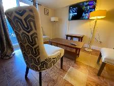 Large One Bedroom Apartment with a Loft in Downtown Toronto - Photo 7