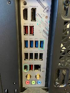 Custom Built Gaming PC - Photo 5