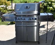 NAPOLEON GAS BBQ, Model 500RSIB