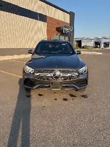 2020 Mercedes-Benz GLC 300 4MATIC | 38,000 km | Warranty option - Photo 2
