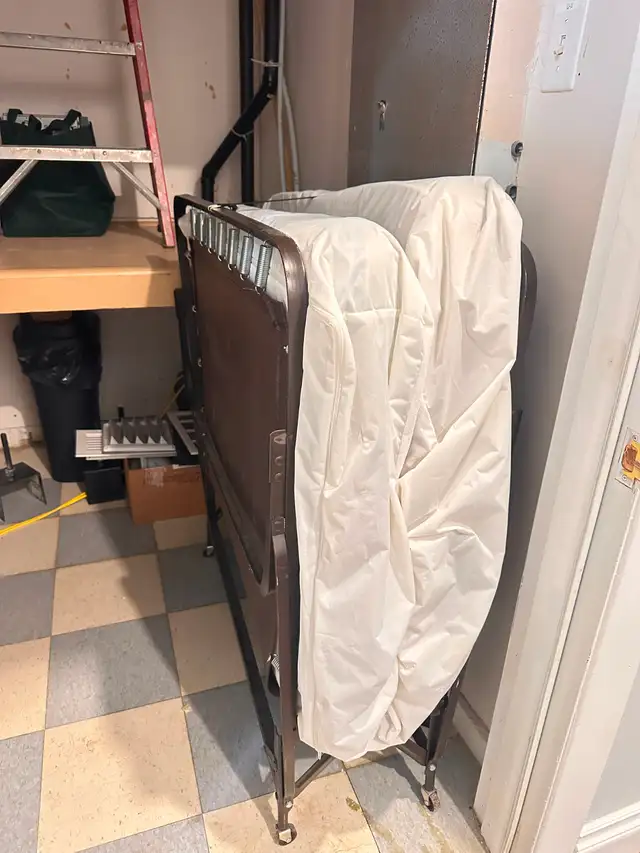 foldable bed