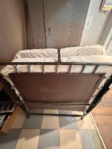 foldable bed - Photo 2