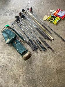 12 golf clubs and Bag and 2 Books - Photo 2