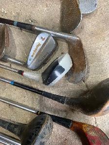12 golf clubs and Bag and 2 Books - Photo 7