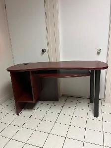 TABLE DE TRAVAIL A ARVIDA  58/24/30  H ARVIDA