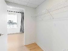 Superb condo with REM direct access - Photo 3