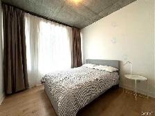 Superb condo with REM direct access - Photo 7