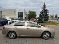 2010 Toyota Corolla CE-Sedan - Photo 5