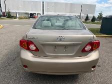 2010 Toyota Corolla CE-Sedan - Photo 7