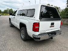 2017 GMC Sierra 1500 8 foot box 4x4 5.3 v8 only 75000km 1 owner - Photo 8