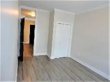Beautiful Modern 2-Bedroom Apartment! - Photo 3