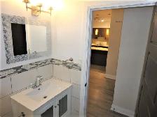 Beautiful Modern 2-Bedroom Apartment! - Photo 15
