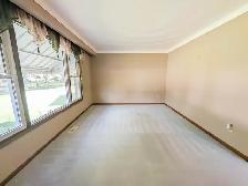 5777 Sunnylea Cres, Niagara Falls - 3 Bedroom House - Photo 2