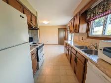 5777 Sunnylea Cres, Niagara Falls - 3 Bedroom House - Photo 9