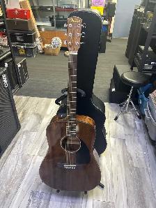 Fender CD60 AM Natural Mahogany Acoustic Guitar With Case