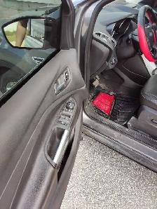 2013 ford escape , saftied, clean title - Photo 10