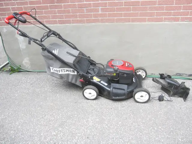 CRAFTSMAN 6.75 H/P REAR WHEEL  DRIVE FULLY LOADED ,   LAWN MOWER