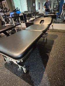 FREE – Professional Treatment / Therapy Table - Photo 2