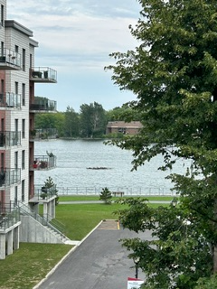 Superbe loft à louer – Vue exceptionnelle sur la rivière