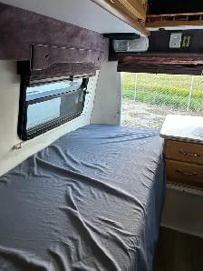 Camper Van - Photo 9